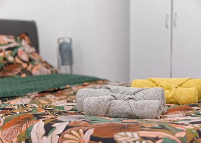 Le Perpinb - 6 Personnes - Bureau & Wifi * Perpignan